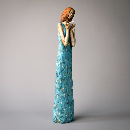 Dziewczyna i ptaszek