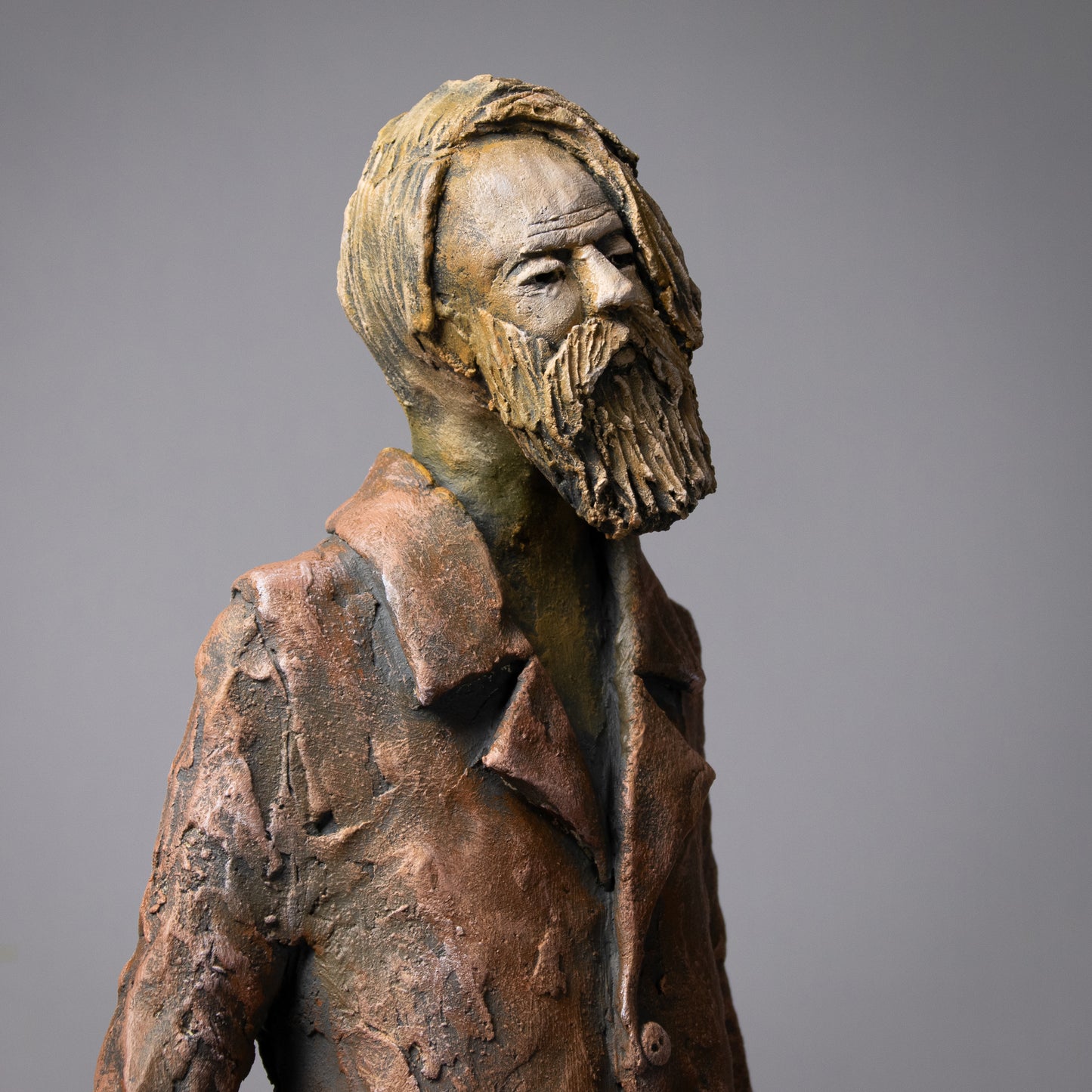 Przystojniak brodaty