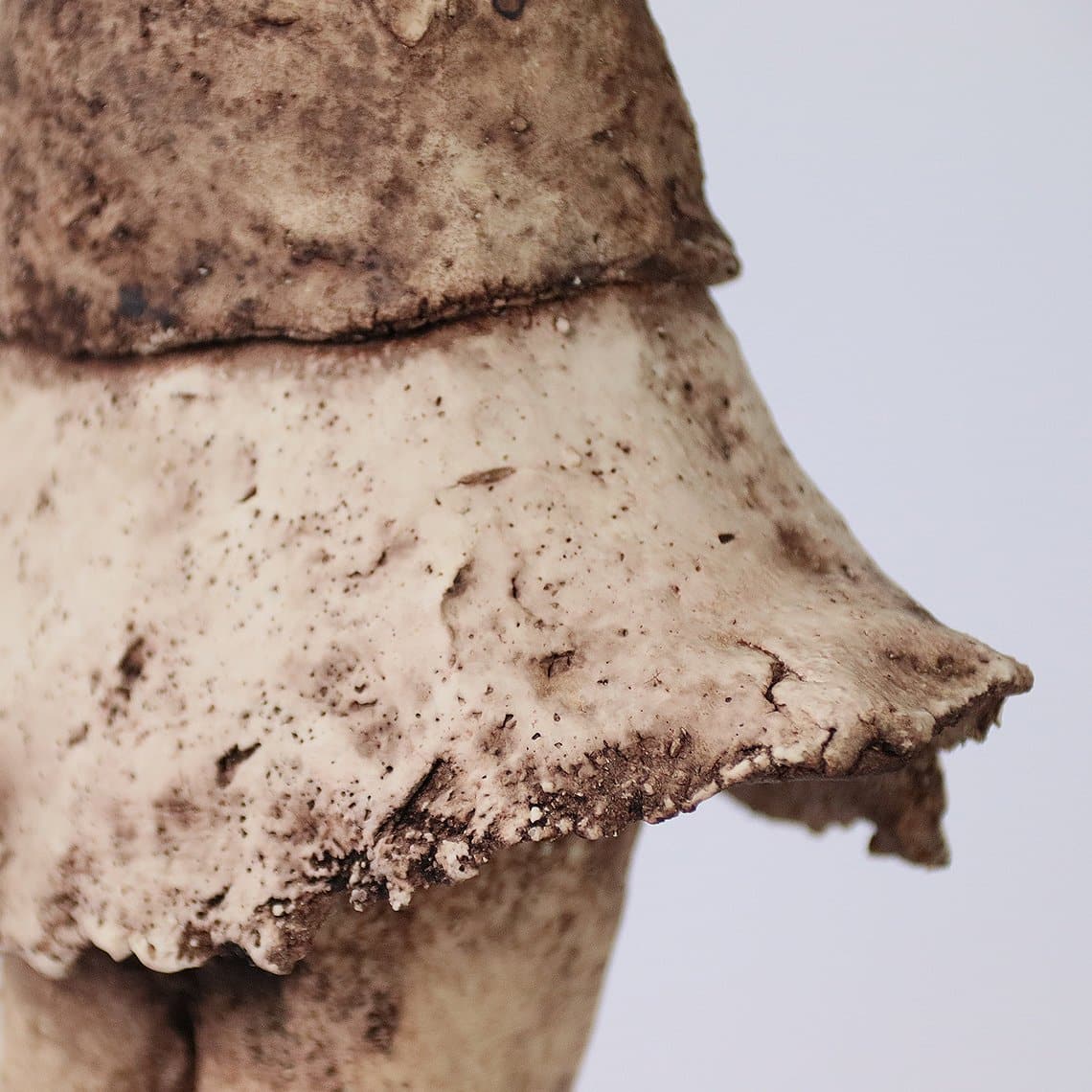 <transcy>Heat escapes</transcy>