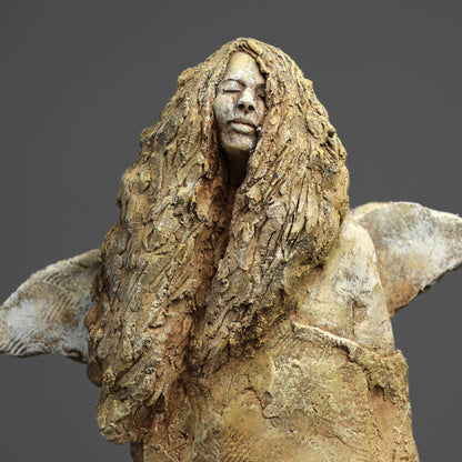 Burza włosów ze skrzydłami